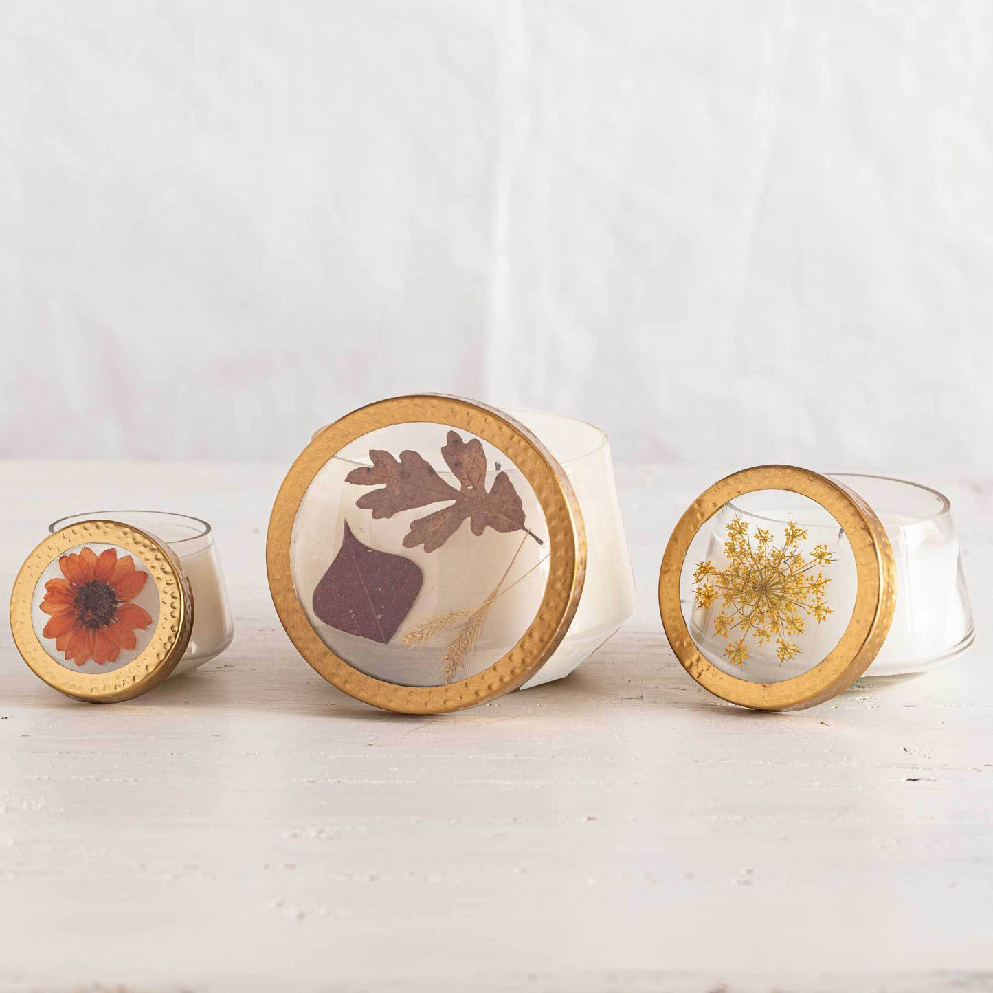 ROSY RINGS | Harvest Pumpkin Large Pressed Floral Candle